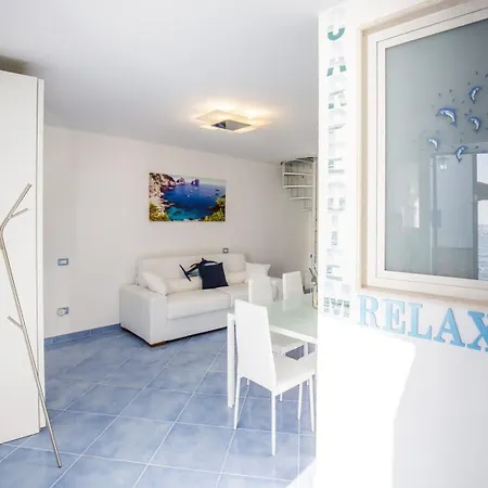 Dom wakacyjny De Vivo Realty - Blue Angels Relais Meta
