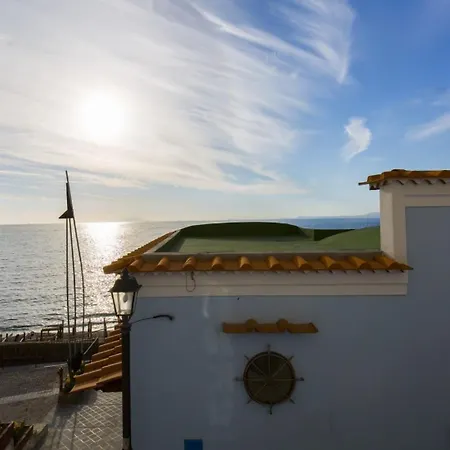 De Vivo Realty - Blue Angels Relais *